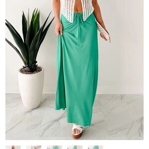 Ruched Front Maxi Skirt (Green)